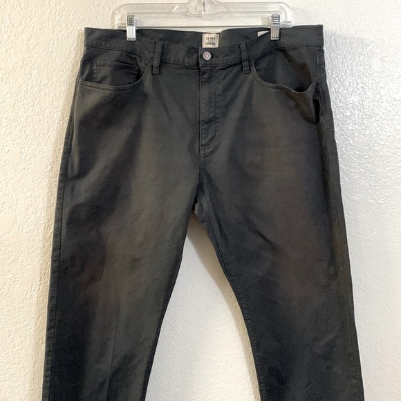 FLINT AND TINDER Straight Fit Jeans, Washed Gray Sz. 38 x 34/EUC - Picture 3 of 15